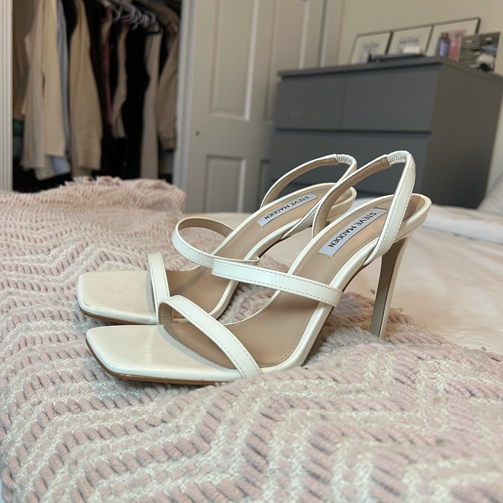 Steve Madden White Stiletto Heels Elegant Strappy Design